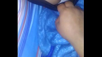 invitar a amigo a coger a mi mujer mientras duerme