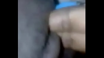 erd girl masturebates