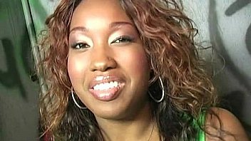 Ebony teen shows off her blowjob skills at gloryhole 28 Ebony teen shows off her blowjob skills at gloryhole 28