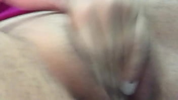 Cachorra gozando gostoso Cachorra gozando gostoso