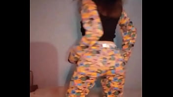 Bonneyuwu 9 34 pijama dildo masturbacion striptease Bonneyuwu 9 34 pijama dildo masturbacion striptease