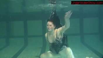 Blackhaired beauty irina underwater Blackhaired beauty irina underwater