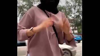 Awek melayu tetek montok tiktok ilakhan Awek melayu tetek montok tiktok ilakhan