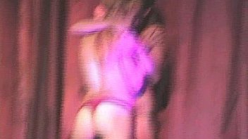 Undressed women in public Undressed women in public