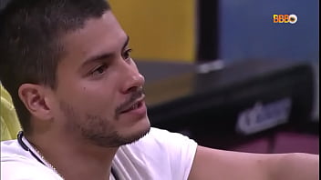 Athur bbb já jantando boca aberta Athur bbb já jantando boca aberta