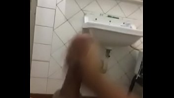 Batendo uma na quarentena Batendo uma na quarentena