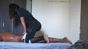 Handjob fromspa lady caught in cam Handjob fromspa lady caught in cam