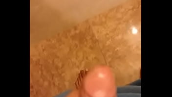 Antes de la ducha pajaso Antes de la ducha pajaso