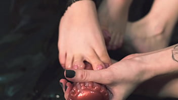 Cute feet on a huge dildo will make you cum Cute feet on a huge dildo will make you cum
