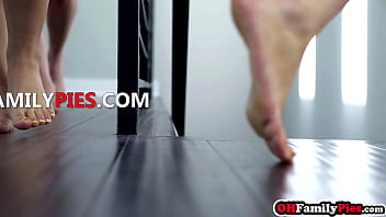 Sexy teens enjoyed hot kissing before hot pussy licking and face sitting