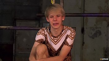 Naughty cocksucker dominates bound gay