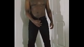 Thinking of more romantic things to do like worshipping women by sketching one for free 13