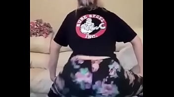 19 year old twerks ass 19 year old twerks ass