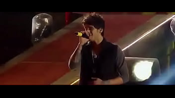 One direction - best song ever - zayn fodendo a high note gostoso