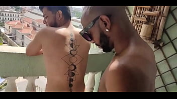 Safado negro e dotado me comeu e foi tão bom Safado negro e dotado me comeu e foi tão bom