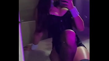 Novinha gostosa com tesão mim mandem mensagens Novinha gostosa com tesão mim mandem mensagens