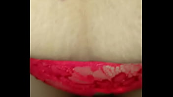 Mama gesek gesek memek Mama gesek gesek memek