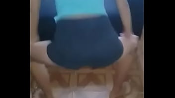 Novinha dançando rabuda Novinha dançando rabuda