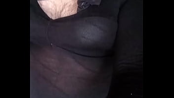 Hombre muestra su verga vestido de mujer Hombre muestra su verga vestido de mujer
