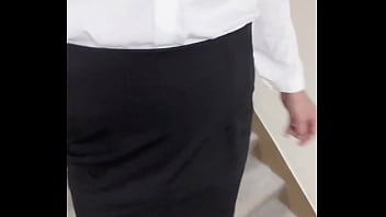 女装秘书ol制服楼道露出 女装秘书ol制服楼道露出