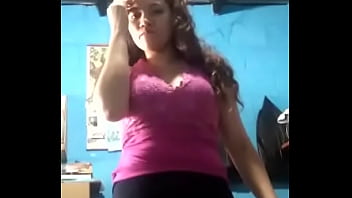 Baile sexy de una perra Baile sexy de una perra