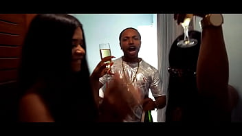 2 gostosa vacilou e caiu na net