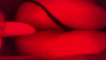 Sissy playing with her hole Sissy playing with her hole