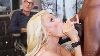 Horny brittany andrews gets banged by solo dolo and uncle ducky peeps Horny brittany andrews gets banged by solo dolo and uncle ducky peeps