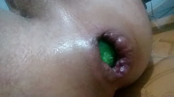 Mostrando meu cu largo Mostrando meu cu largo