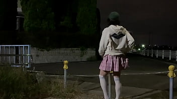 女装まゆ深夜の公園で全裸で股間を刺激 女装まゆ深夜の公園で全裸で股間を刺激