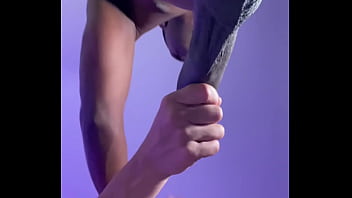 Brunette says goodbye to her stepbrother in the best way amateur couple nysdel