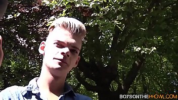 Kaiden stevens rides two dicks in car Kaiden stevens rides two dicks in car