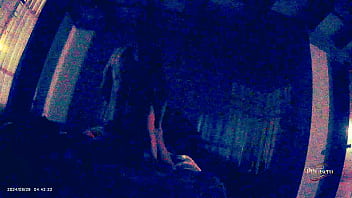 Metiéndole pinga de perrito en su cuarto flash sin editar sin cortes sin filtros Metiéndole pinga de perrito en su cuarto flash sin editar sin cortes sin filtros