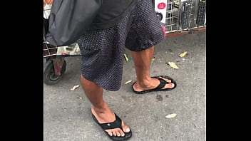 Desenrolei na rua e levei pra casa piroca grande e grossa Desenrolei na rua e levei pra casa piroca grande e grossa