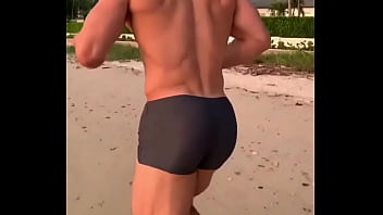 Macho de sunga Macho de sunga