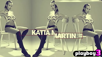 Hot model showed her sexy body and milf posed totally naked Hot model showed her sexy body and milf posed totally naked