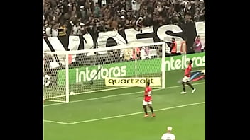 Yuri bota pra mamar gostoso Yuri bota pra mamar gostoso