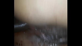 Comendo o rabo da puta menstruada Comendo o rabo da puta menstruada