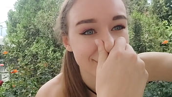 Girl peeing twice for free Girl peeing twice for free