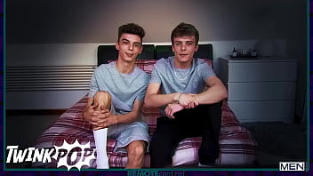 Twinkpop dante colle callum cole remote control episode 1 10min Twinkpop dante colle callum cole remote control episode 1 10min