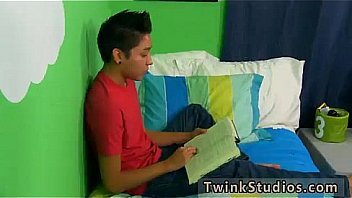 Old vs young gay sex gallery old kiss brycen russell is kicking back Old vs young gay sex gallery old kiss brycen russell is kicking back