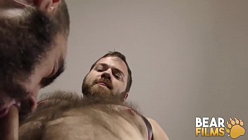 Hairy young bear drills slutty daddy raw Hairy young bear drills slutty daddy raw