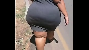 Large booty african girl shaking here ass Large booty african girl shaking here ass