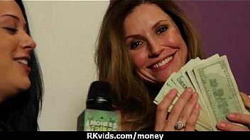 Perfect oral job as a prelude 28 Perfect oral job as a prelude 28