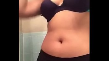 Lindo culo baño Lindo culo baño