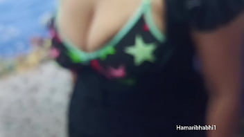 Desi aunty bathroom sex Desi aunty bathroom sex