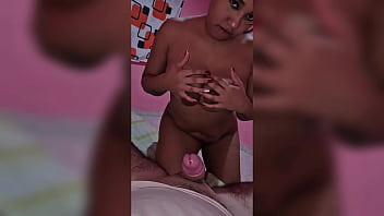 Cuidado cuidado casi me hechas la leche en el ojo y yo la quiero en la boquita Cuidado cuidado casi me hechas la leche en el ojo y yo la quiero en la boquita