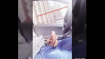 Se masturbando em publico no carro casal pss Se masturbando em publico no carro casal pss