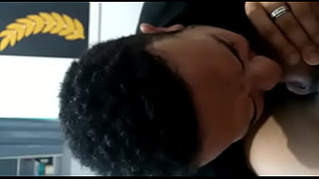 Paguei e chupei dois caras pirocudos aqui na base Paguei e chupei dois caras pirocudos aqui na base