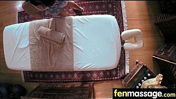 Massage girl sucks the tip for a tip 4 Massage girl sucks the tip for a tip 4